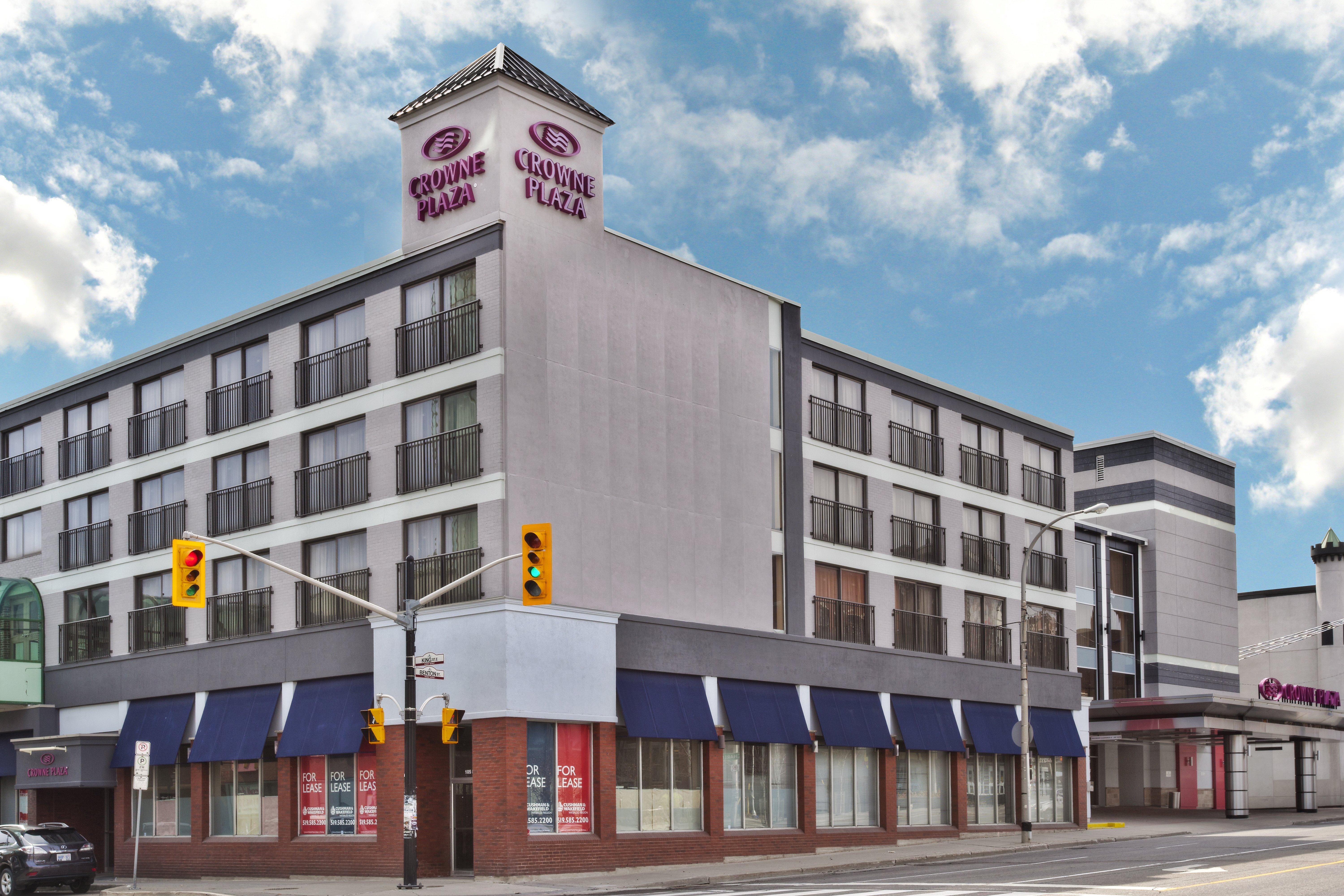 Crowne Plaza Kitchener-Waterloo, An Ihg Hotel Exterior foto