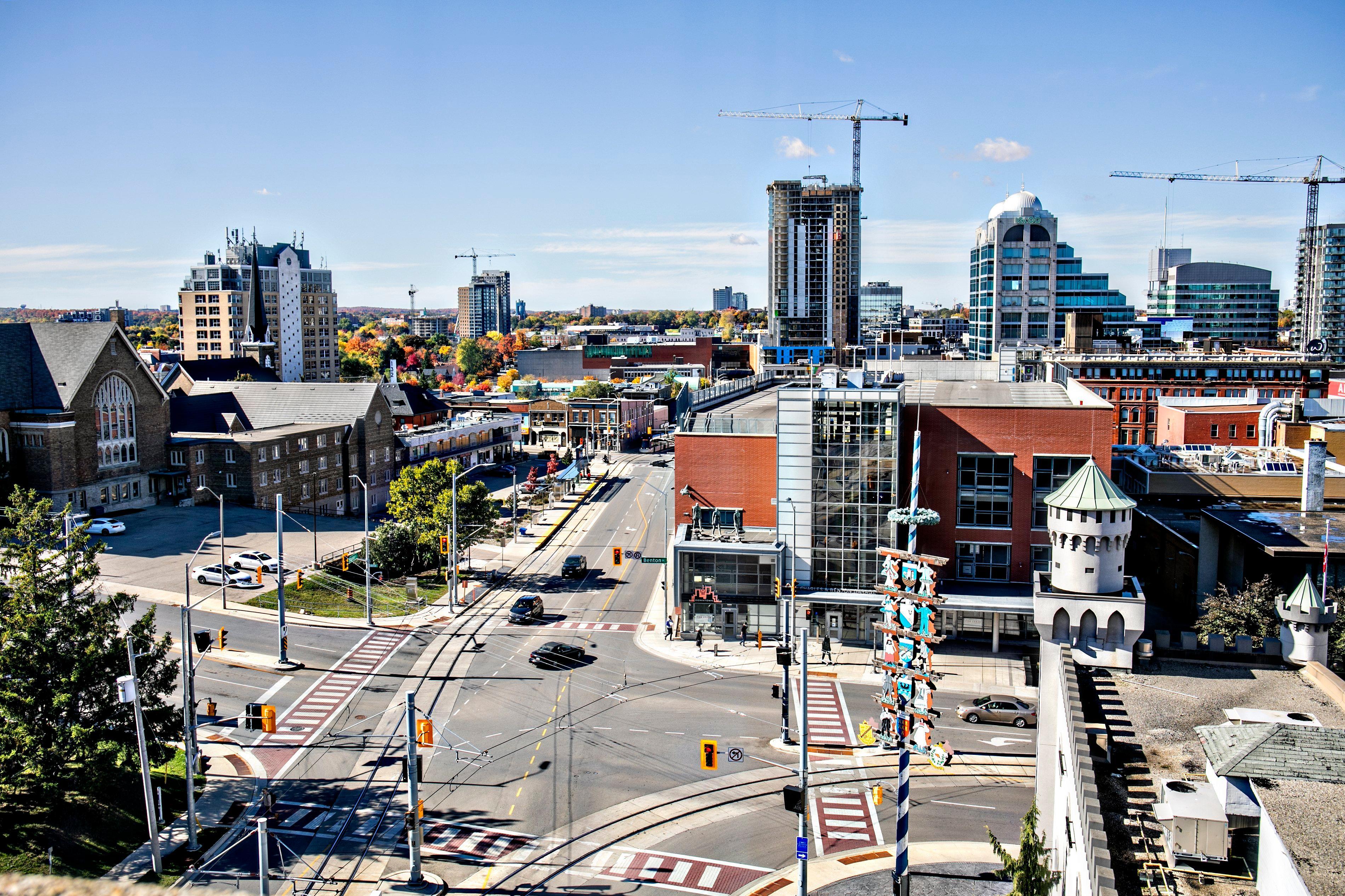 Crowne Plaza Kitchener-Waterloo, An Ihg Hotel Exterior foto